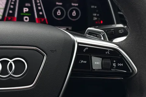 KY74FJZ Audi RS 6 Avant RS 6 Avant performance Carbon Black   630 PS tiptronic Thumbnail #50