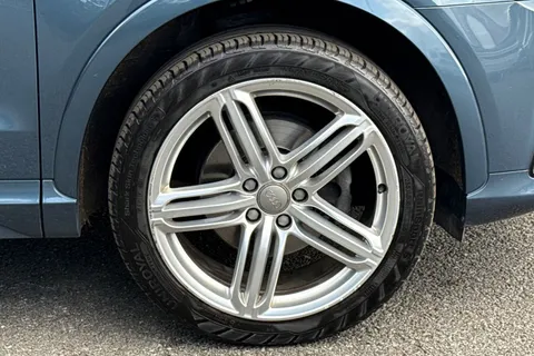 OY16BLJ Audi Q3 2.0 TDI S line Plus S Tronic quattro Euro 6 (s/s) 5dr Thumbnail #11