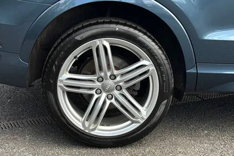 OY16BLJ Audi Q3 2.0 TDI S line Plus S Tronic quattro Euro 6 (s/s) 5dr Thumbnail #12