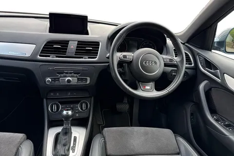 OY16BLJ Audi Q3 2.0 TDI S line Plus S Tronic quattro Euro 6 (s/s) 5dr Thumbnail #19