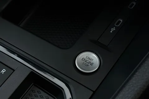 DA26UJG Volkswagen Caddy C20 Cargo Commerce Maxi Pro SWB 150 PS 1.5 TSI eHybrid 6sp DSG - Del Mileag Thumbnail #38