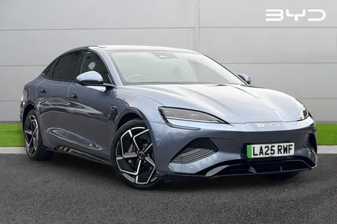 LA25RWF BYD SEAL 82.5kWh Design Auto 4dr Thumbnail #1