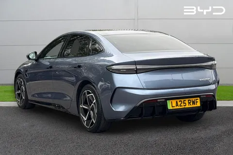 LA25RWF BYD SEAL 82.5kWh Design Auto 4dr Thumbnail #2