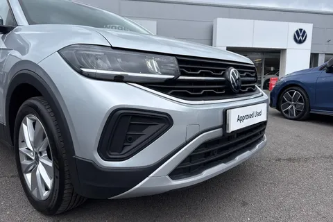 GL25FKH Volkswagen T-Cross 1.0 TSI 115 Match 5dr DSG Thumbnail #10