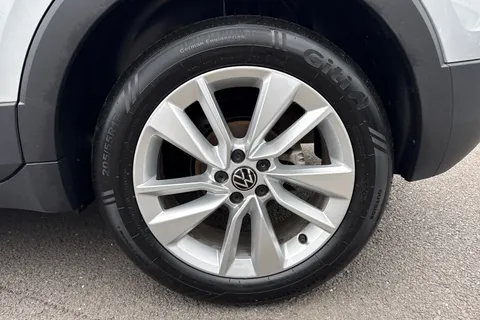 GL25FKH Volkswagen T-Cross 1.0 TSI 115 Match 5dr DSG Thumbnail #12