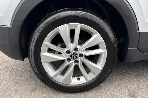 GL25FKH Volkswagen T-Cross 1.0 TSI 115 Match 5dr DSG Thumbnail #14