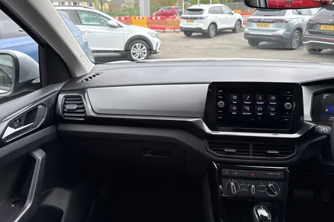 GL25FKH Volkswagen T-Cross 1.0 TSI 115 Match 5dr DSG Thumbnail #21