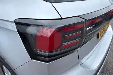 GL25FKH Volkswagen T-Cross 1.0 TSI 115 Match 5dr DSG Thumbnail #26