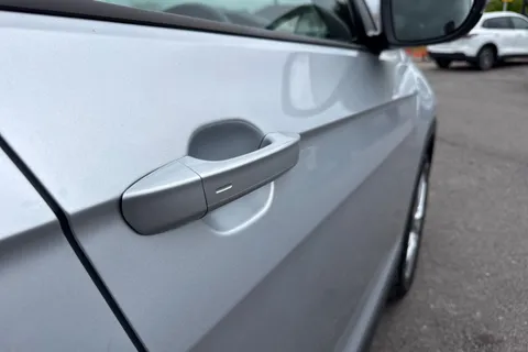 GL25FKH Volkswagen T-Cross 1.0 TSI 115 Match 5dr DSG Thumbnail #30