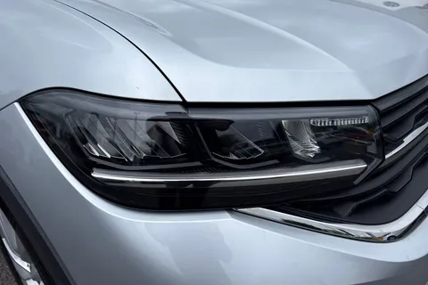 GL25FKH Volkswagen T-Cross 1.0 TSI 115 Match 5dr DSG Thumbnail #31