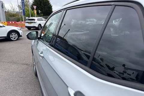 GL25FKH Volkswagen T-Cross 1.0 TSI 115 Match 5dr DSG Thumbnail #34