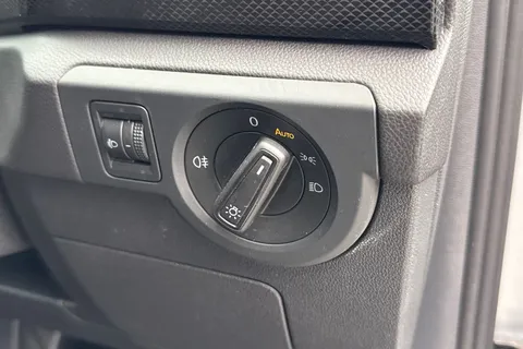 GL25FKH Volkswagen T-Cross 1.0 TSI 115 Match 5dr DSG Thumbnail #38