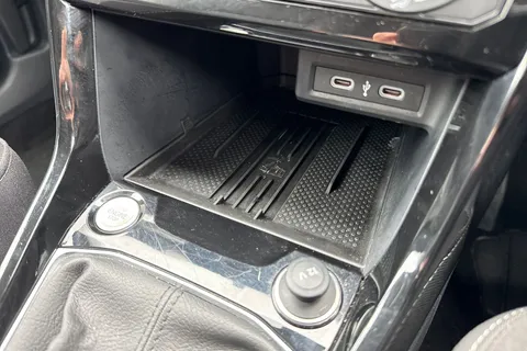 GL25FKH Volkswagen T-Cross 1.0 TSI 115 Match 5dr DSG Thumbnail #40