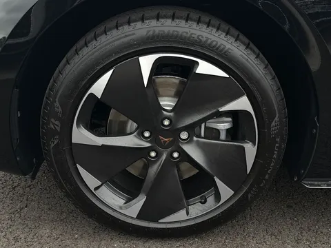 6 of 38 for CUPRA Born e-Boost 59kWh V1 Auto 5dr