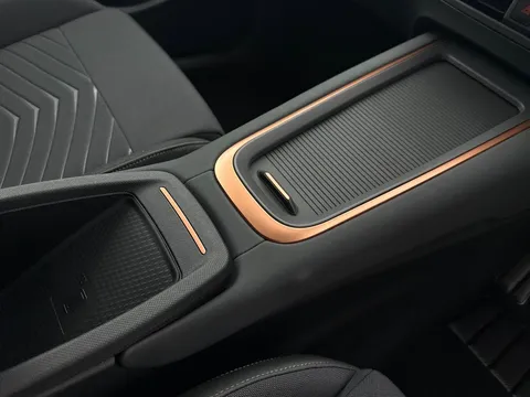 19 of 38 for CUPRA Born e-Boost 59kWh V1 Auto 5dr