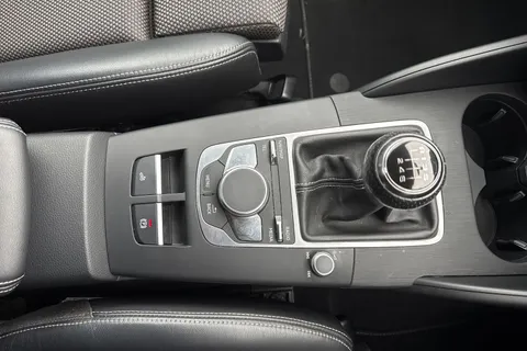 OE66YRJ Audi A3 Cabriolet 1.4 TFSI CoD S line Euro 6 (s/s) 2dr Thumbnail #37