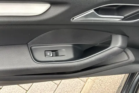 OE66YRJ Audi A3 Cabriolet 1.4 TFSI CoD S line Euro 6 (s/s) 2dr Thumbnail #46