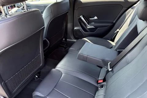 KR23EGJ Mercedes-Benz A Class 1.3 A180h MHEV Sport (Executive) Hatchback 5dr Petrol Hybrid 7G-DCT Euro 6 (s/s) (150 ps) Thumbnail #30