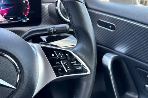 KR23EGJ Mercedes-Benz A Class 1.3 A180h MHEV Sport (Executive) Hatchback 5dr Petrol Hybrid 7G-DCT Euro 6 (s/s) (150 ps) Thumbnail #38