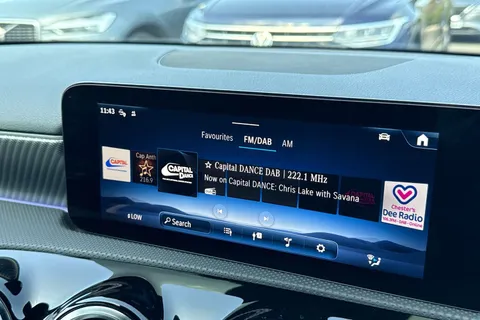 KR23EGJ Mercedes-Benz A Class 1.3 A180h MHEV Sport (Executive) Hatchback 5dr Petrol Hybrid 7G-DCT Euro 6 (s/s) (150 ps) Thumbnail #47