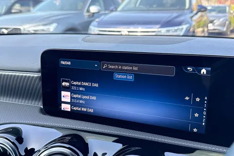 KR23EGJ Mercedes-Benz A Class 1.3 A180h MHEV Sport (Executive) Hatchback 5dr Petrol Hybrid 7G-DCT Euro 6 (s/s) (150 ps) Thumbnail #48