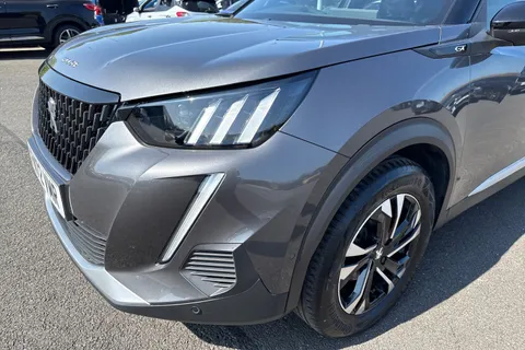 FN72VMR PEUGEOT 2008 1.2 PureTech GT EAT Euro 6 (s/s) 5dr Thumbnail #27