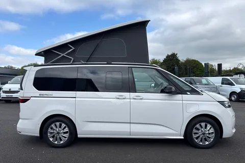 DG26BZN Volkswagen California Beach T7 SWB 245PS 1.5 eHybrid DSG - Parking Package Thumbnail #3