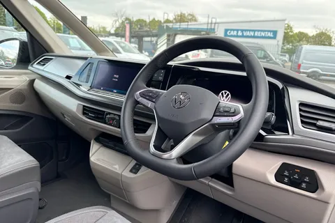 DG26BZN Volkswagen California Beach T7 SWB 245PS 1.5 eHybrid DSG - Parking Package Thumbnail #13