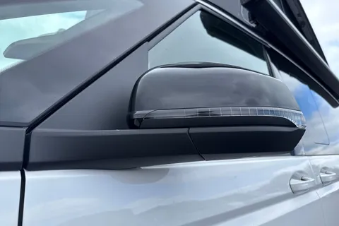 DG26BZN Volkswagen California Beach T7 SWB 245PS 1.5 eHybrid DSG - Parking Package Thumbnail #33