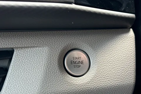 DG26BZN Volkswagen California Beach T7 SWB 245PS 1.5 eHybrid DSG - Parking Package Thumbnail #47