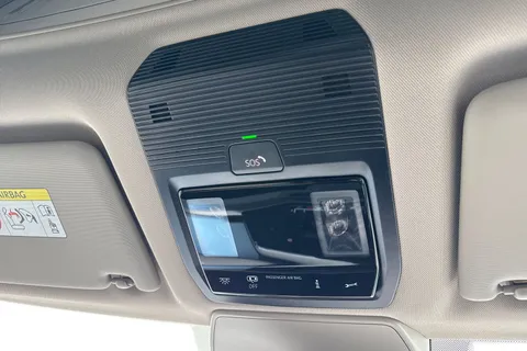 DG26BZN Volkswagen California Beach T7 SWB 245PS 1.5 eHybrid DSG - Parking Package Thumbnail #49