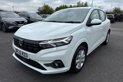 27 of 61 for Dacia Sandero 1.0 TCe Comfort Euro 6 (s/s) 5dr