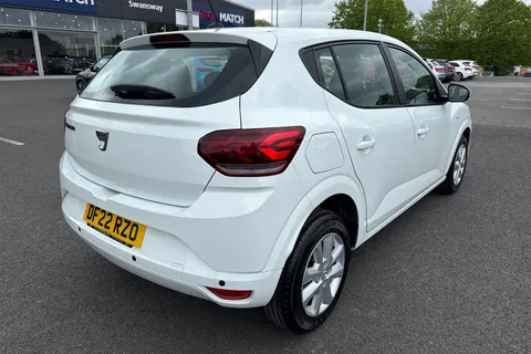 33 of 61 for Dacia Sandero 1.0 TCe Comfort Euro 6 (s/s) 5dr