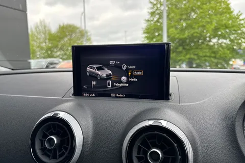 YY19ZTZ Audi A3 1.5 TFSI CoD 35 Sport Sportback Euro 6 (s/s) 5dr Thumbnail #11