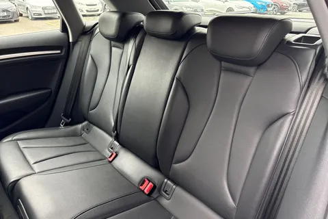 YY19ZTZ Audi A3 1.5 TFSI CoD 35 Sport Sportback Euro 6 (s/s) 5dr Thumbnail #13