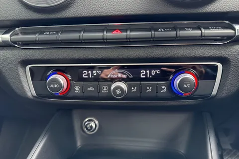 YY19ZTZ Audi A3 1.5 TFSI CoD 35 Sport Sportback Euro 6 (s/s) 5dr Thumbnail #18