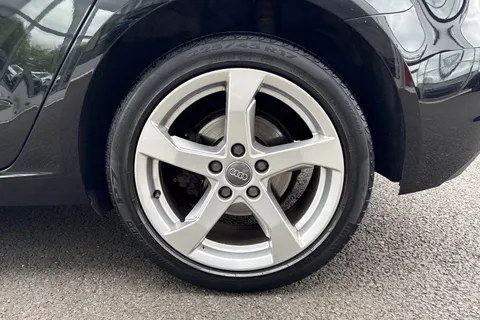 YY19ZTZ Audi A3 1.5 TFSI CoD 35 Sport Sportback Euro 6 (s/s) 5dr Thumbnail #22