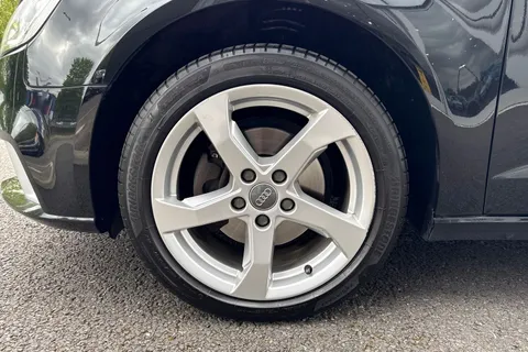 YY19ZTZ Audi A3 1.5 TFSI CoD 35 Sport Sportback Euro 6 (s/s) 5dr Thumbnail #23