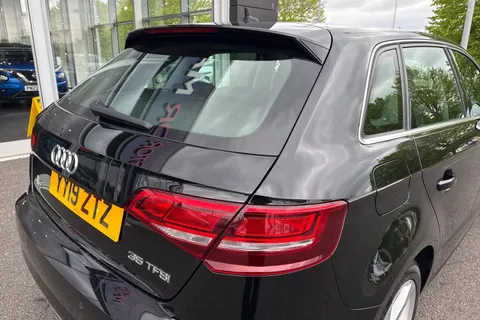 YY19ZTZ Audi A3 1.5 TFSI CoD 35 Sport Sportback Euro 6 (s/s) 5dr Thumbnail #31