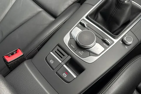 YY19ZTZ Audi A3 1.5 TFSI CoD 35 Sport Sportback Euro 6 (s/s) 5dr Thumbnail #53