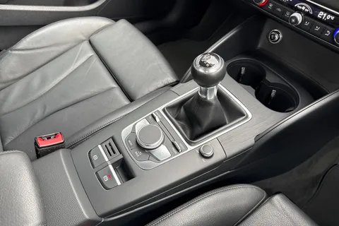 YY19ZTZ Audi A3 1.5 TFSI CoD 35 Sport Sportback Euro 6 (s/s) 5dr Thumbnail #54