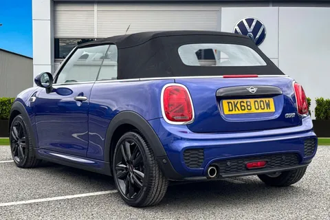 DK68OOW Mini Convertible 1.5 Cooper Sport Steptronic Euro 6 (s/s) 2dr Thumbnail #3
