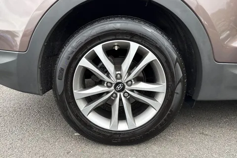 EN15LHT Hyundai Santa Fe 2.2 CRDi Premium Auto 4WD Euro 5 5dr (5 seat) Thumbnail #11