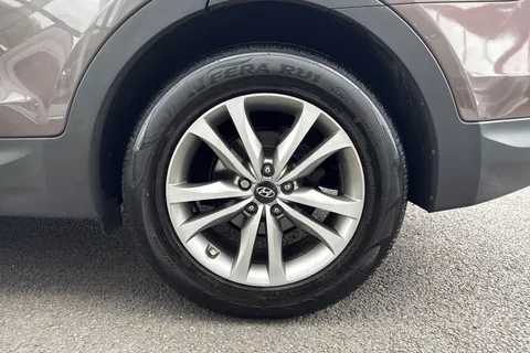 EN15LHT Hyundai Santa Fe 2.2 CRDi Premium Auto 4WD Euro 5 5dr (5 seat) Thumbnail #12