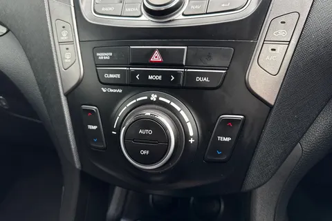 EN15LHT Hyundai Santa Fe 2.2 CRDi Premium Auto 4WD Euro 5 5dr (5 seat) Thumbnail #22