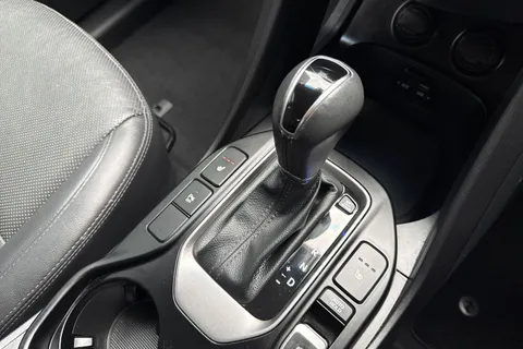 EN15LHT Hyundai Santa Fe 2.2 CRDi Premium Auto 4WD Euro 5 5dr (5 seat) Thumbnail #23