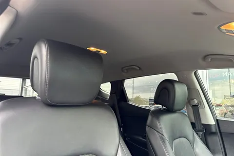 EN15LHT Hyundai Santa Fe 2.2 CRDi Premium Auto 4WD Euro 5 5dr (5 seat) Thumbnail #24