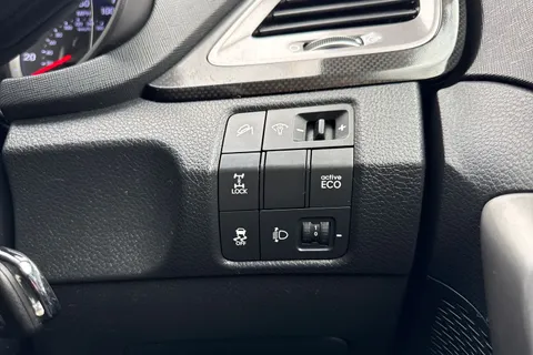 EN15LHT Hyundai Santa Fe 2.2 CRDi Premium Auto 4WD Euro 5 5dr (5 seat) Thumbnail #43