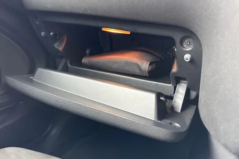 DK68OOW Mini Convertible 1.5 Cooper Sport Steptronic Euro 6 (s/s) 2dr Thumbnail #41