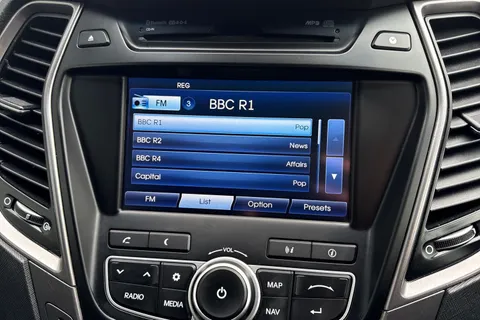 EN15LHT Hyundai Santa Fe 2.2 CRDi Premium Auto 4WD Euro 5 5dr (5 seat) Thumbnail #47